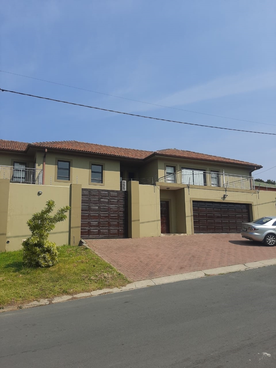 7 Bedroom Property for Sale in Amalinda Eastern Cape